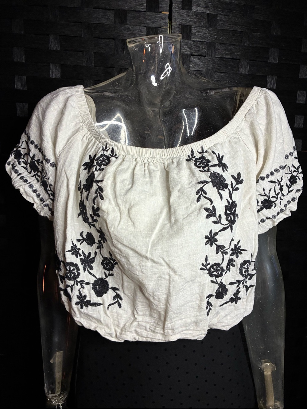 American Eagle Outfitters White Crop Top with Black Floral Embroidery